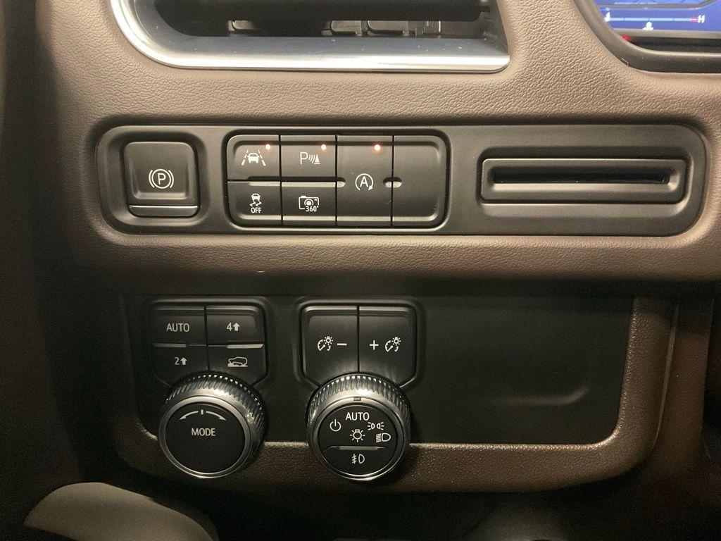 used 2023 GMC Yukon car, priced at $51,497