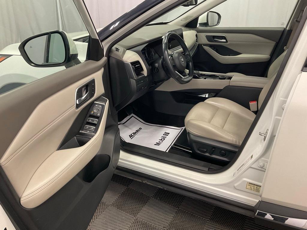 used 2021 Nissan Rogue car, priced at $22,125
