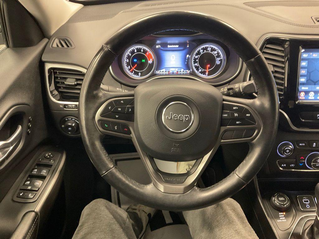 used 2019 Jeep Cherokee car, priced at $19,498