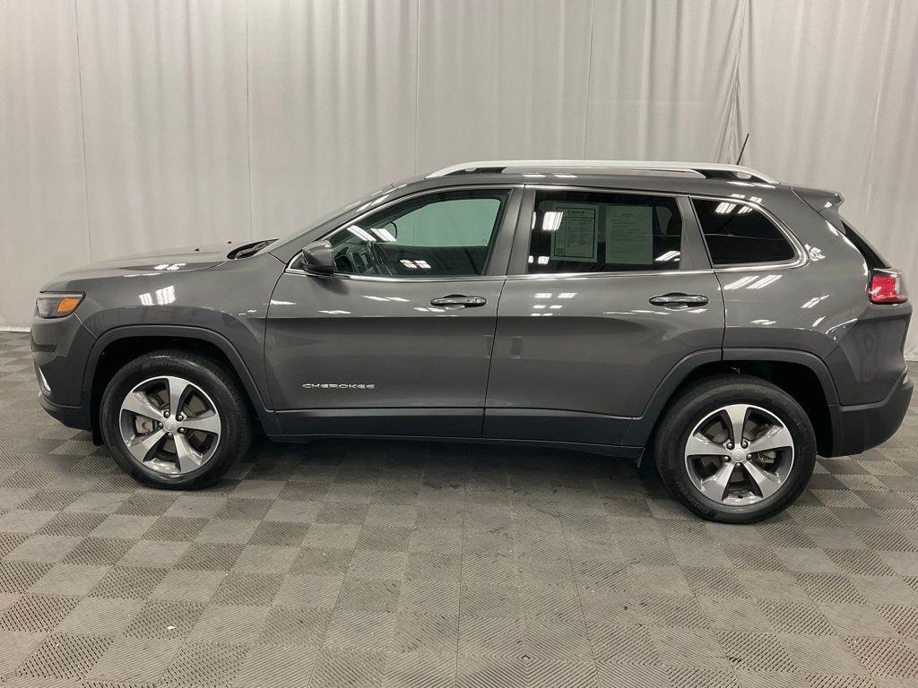 used 2019 Jeep Cherokee car, priced at $19,498