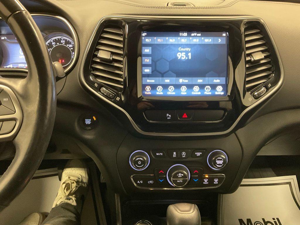 used 2019 Jeep Cherokee car, priced at $19,498