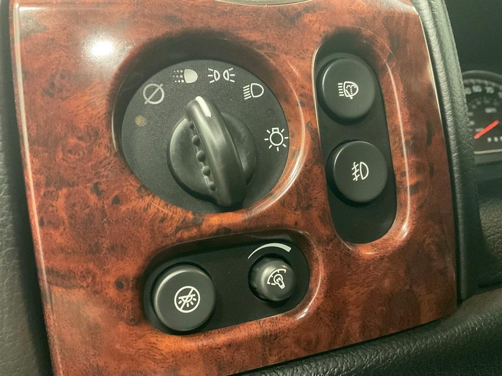 used 2006 GMC Envoy car, priced at $5,765