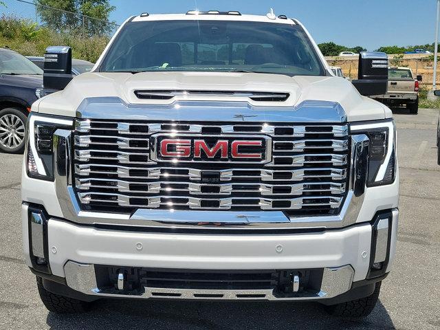 new 2024 GMC Sierra 2500 car, priced at $90,695