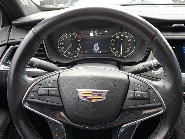 used 2022 Cadillac XT5 car, priced at $35,575