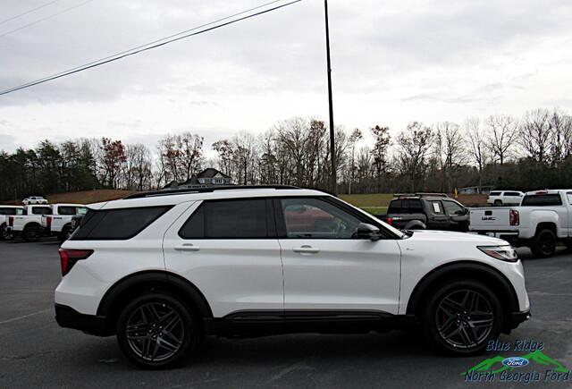 new 2025 Ford Explorer car, priced at $54,335