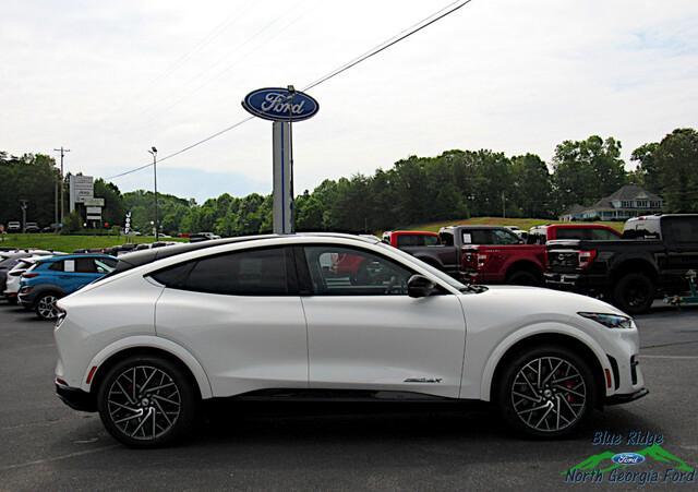 new 2023 Ford Mustang Mach-E car