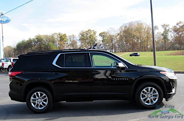 used 2021 Chevrolet Traverse car, priced at $28,897