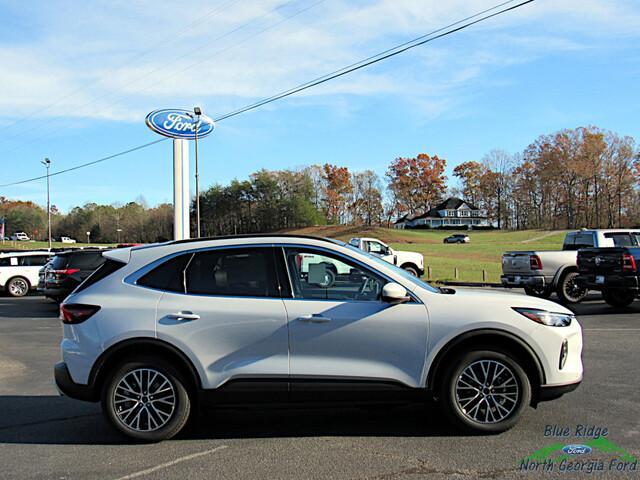 new 2025 Ford Escape car, priced at $46,020