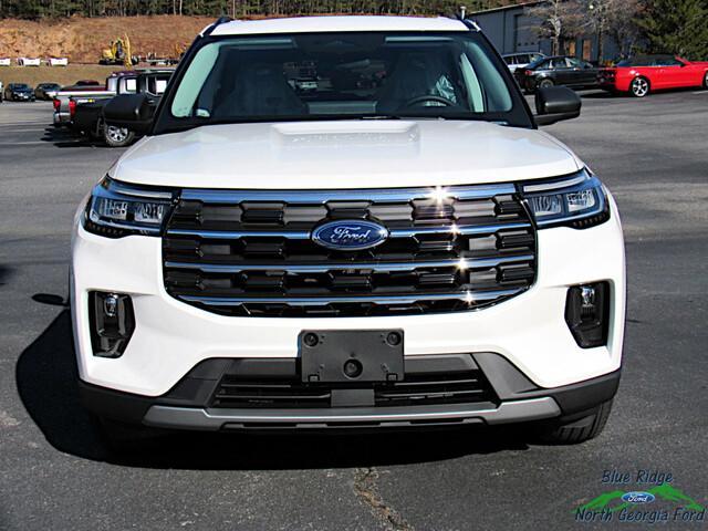 new 2025 Ford Explorer car, priced at $49,652