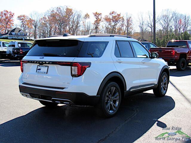 new 2025 Ford Explorer car, priced at $49,652