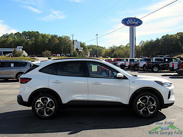 new 2025 Ford Escape car, priced at $39,360