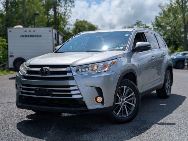used 2019 Toyota Highlander car, priced at $26,477