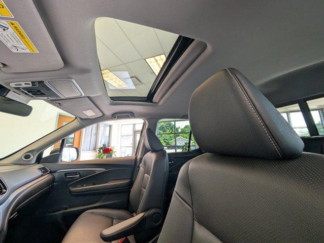used 2023 Honda Ridgeline car, priced at $32,930