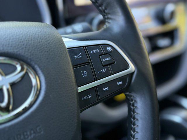 used 2023 Toyota Highlander Hybrid car, priced at $41,581
