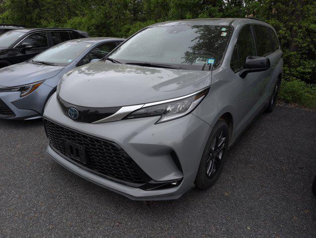 used 2024 Toyota Sienna car, priced at $52,995