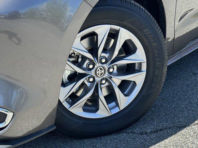 used 2024 Toyota Sienna car, priced at $44,500