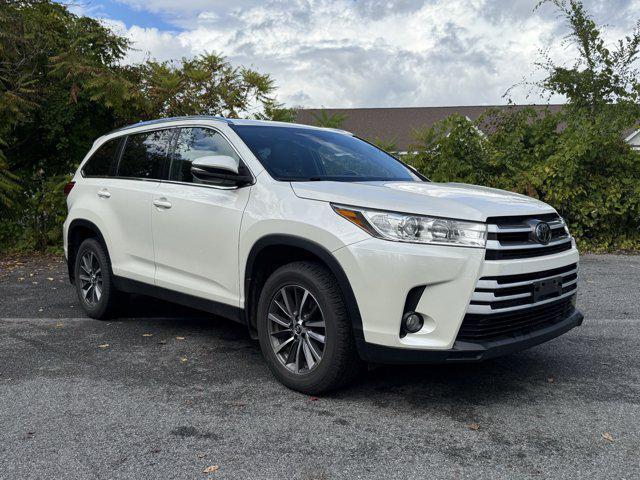used 2019 Toyota Highlander car, priced at $27,963