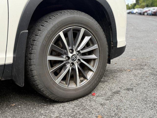 used 2019 Toyota Highlander car, priced at $27,963