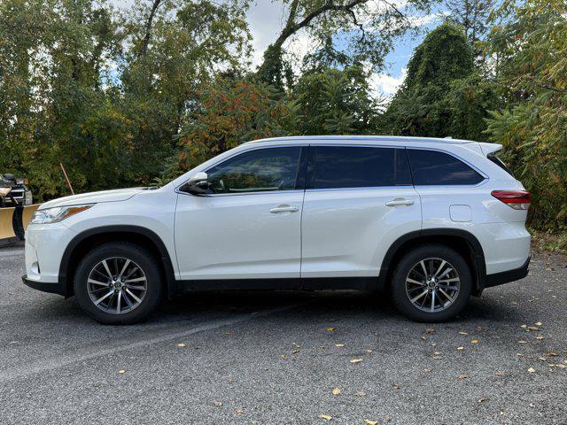 used 2019 Toyota Highlander car, priced at $27,963