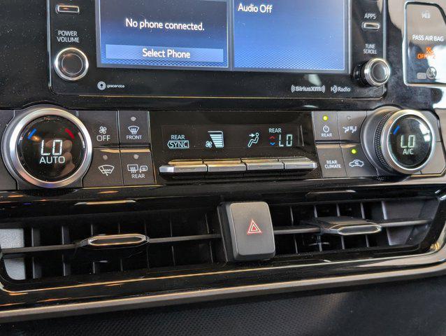 used 2022 Toyota Highlander car, priced at $33,000