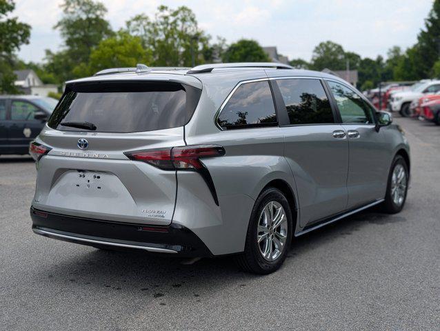 used 2022 Toyota Sienna car, priced at $39,000