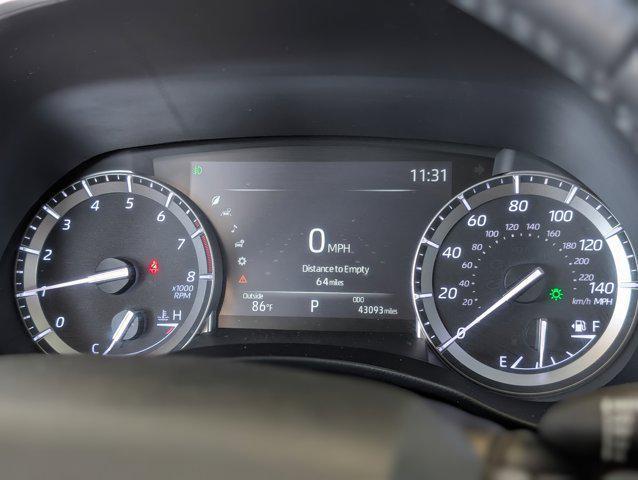 used 2022 Toyota Highlander car, priced at $40,731