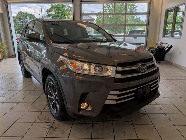 used 2019 Toyota Highlander Hybrid car, priced at $35,000