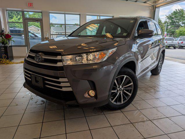used 2019 Toyota Highlander Hybrid car, priced at $35,000