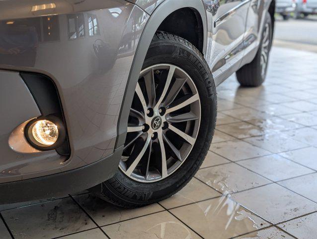 used 2019 Toyota Highlander Hybrid car, priced at $35,000