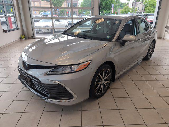 used 2022 Toyota Camry Hybrid car, priced at $31,286