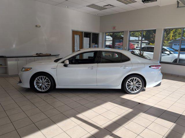 used 2018 Toyota Camry Hybrid car, priced at $19,900