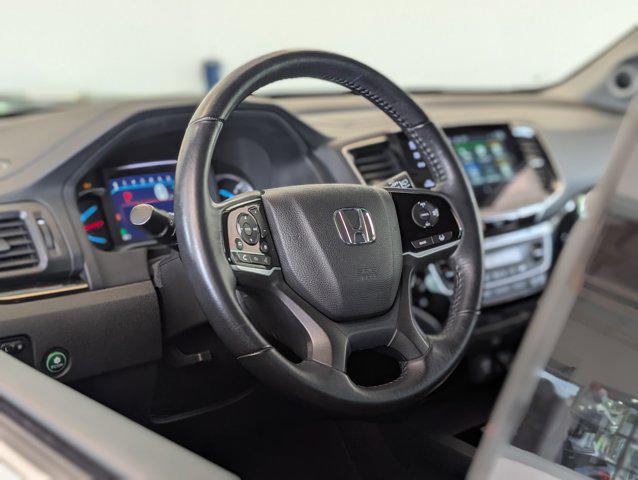 used 2022 Honda Pilot car, priced at $31,532