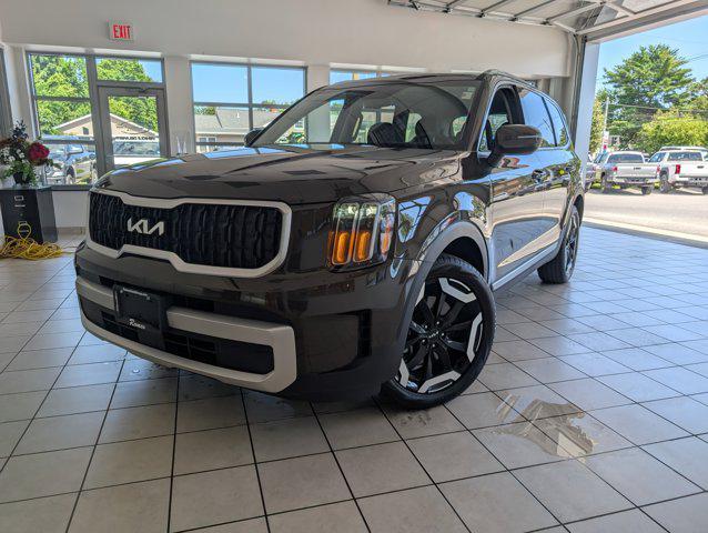 used 2024 Kia Telluride car, priced at $40,979