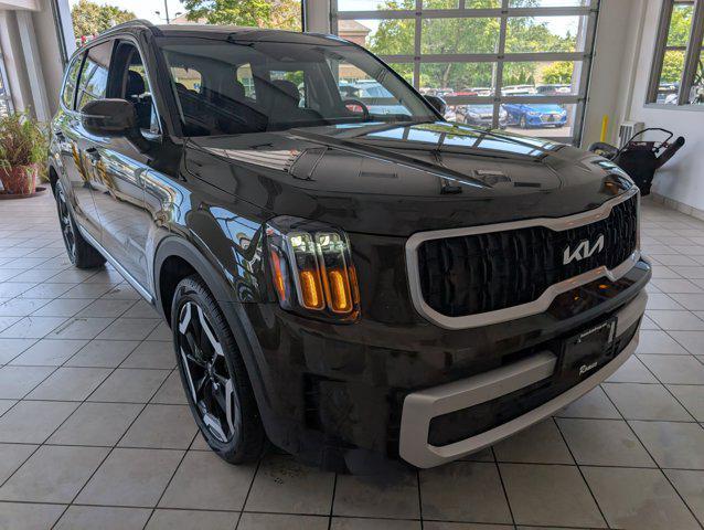 used 2024 Kia Telluride car, priced at $40,979