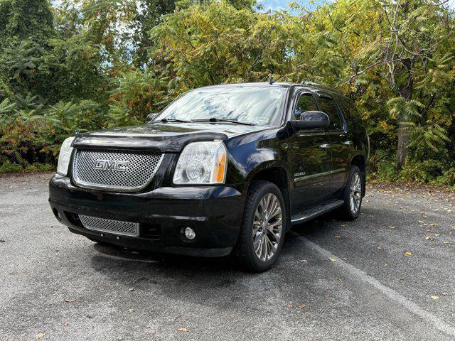 used 2012 GMC Yukon car, priced at $15,995