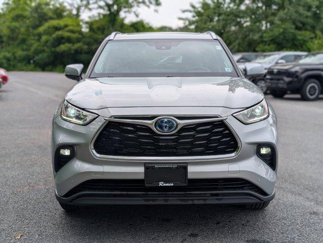 used 2023 Toyota Highlander Hybrid car, priced at $46,019