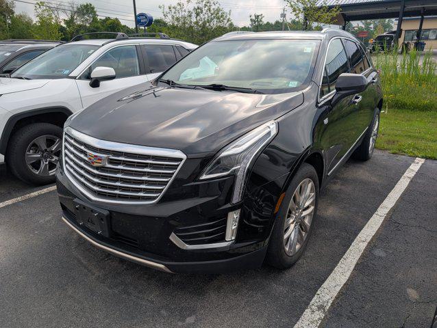 used 2019 Cadillac XT5 car, priced at $25,343