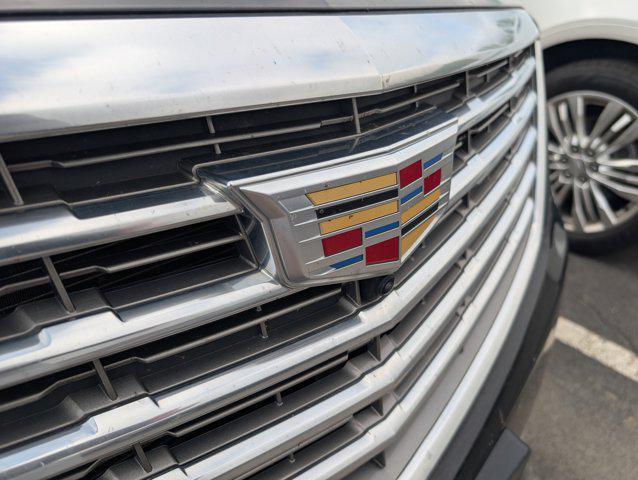 used 2019 Cadillac XT5 car, priced at $25,343