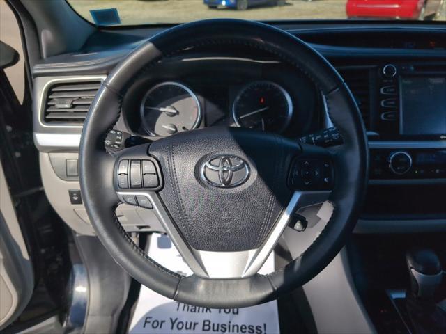 used 2015 Toyota Highlander car, priced at $19,459