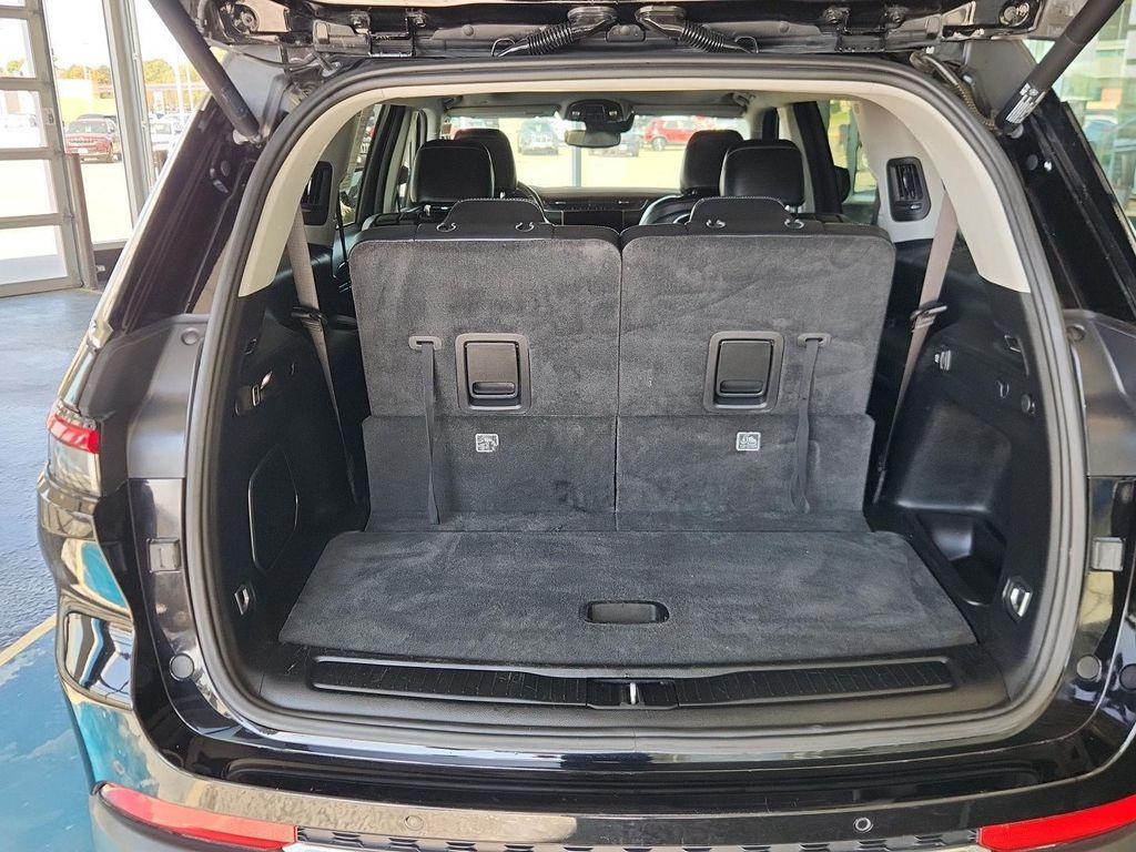 used 2021 Jeep Grand Cherokee L car, priced at $28,862