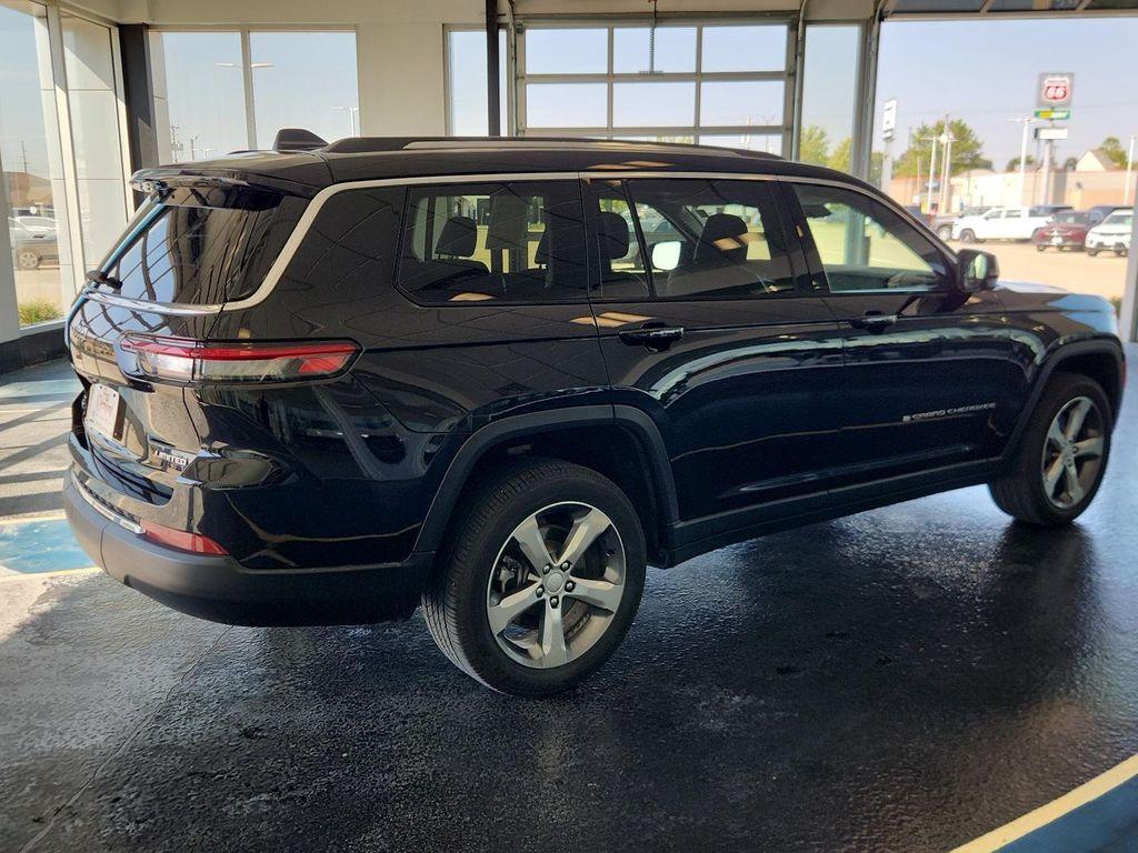 used 2021 Jeep Grand Cherokee L car, priced at $28,862