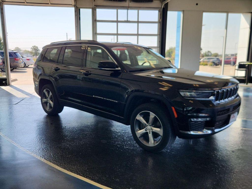 used 2021 Jeep Grand Cherokee L car, priced at $28,862