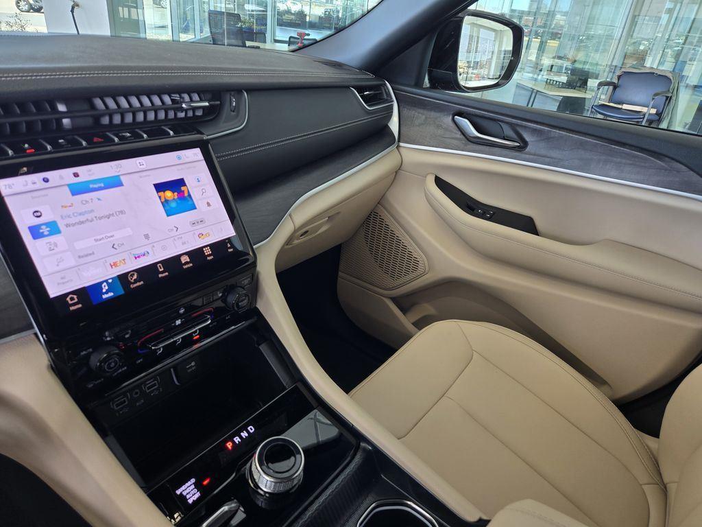 new 2025 Jeep Grand Cherokee L car, priced at $42,399