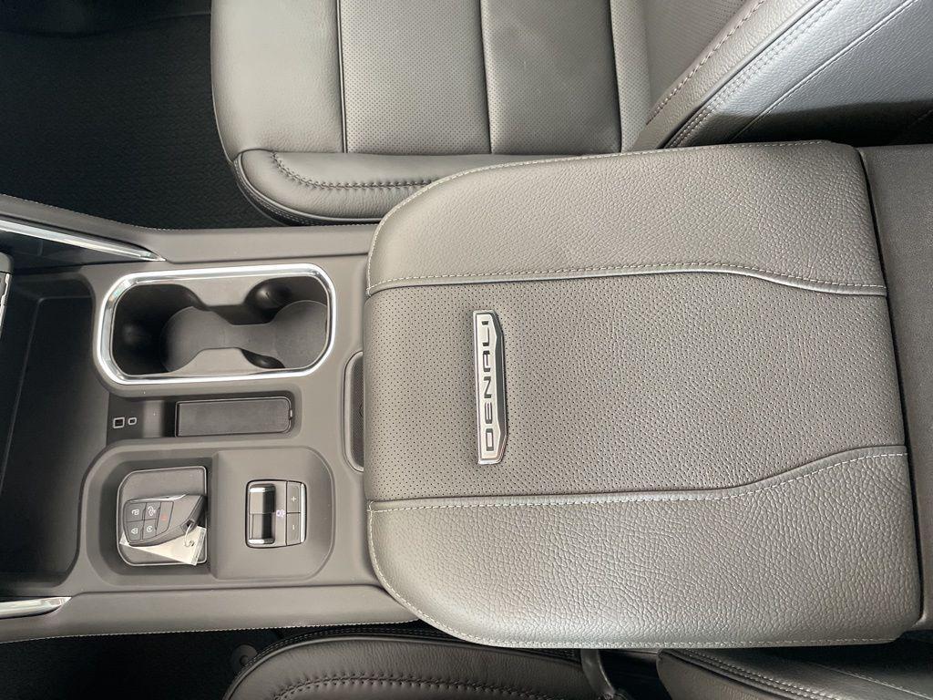 new 2026 GMC Sierra 2500 car, priced at $77,630