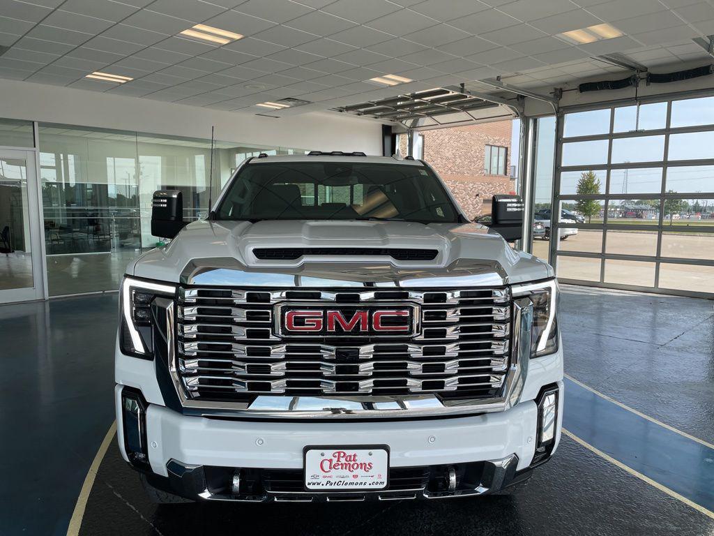 new 2026 GMC Sierra 2500 car, priced at $77,630