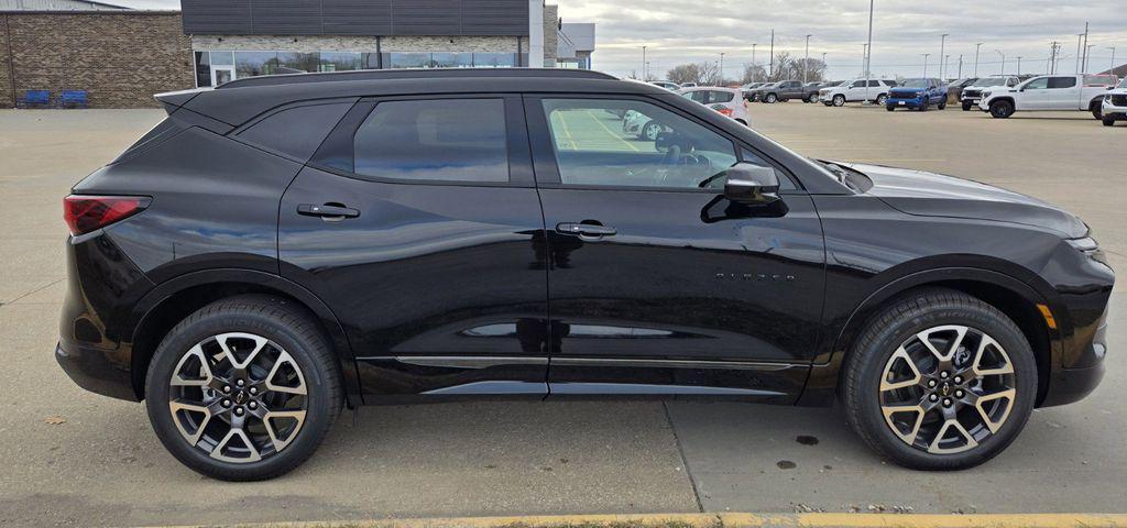new 2025 Chevrolet Blazer car, priced at $49,640