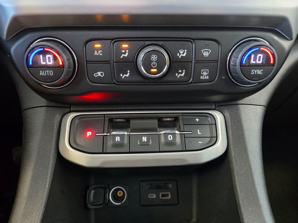 used 2023 GMC Acadia car, priced at $28,999