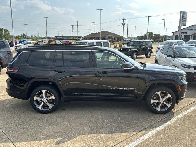 new 2024 Jeep Grand Cherokee L car, priced at $58,530