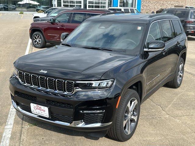 new 2024 Jeep Grand Cherokee L car, priced at $58,530