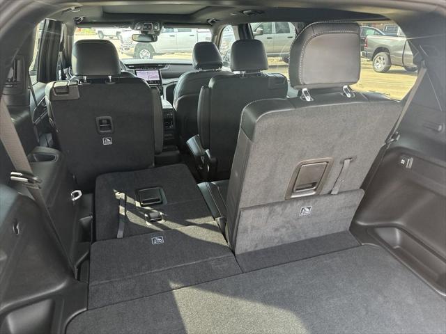 used 2024 Jeep Grand Cherokee L car